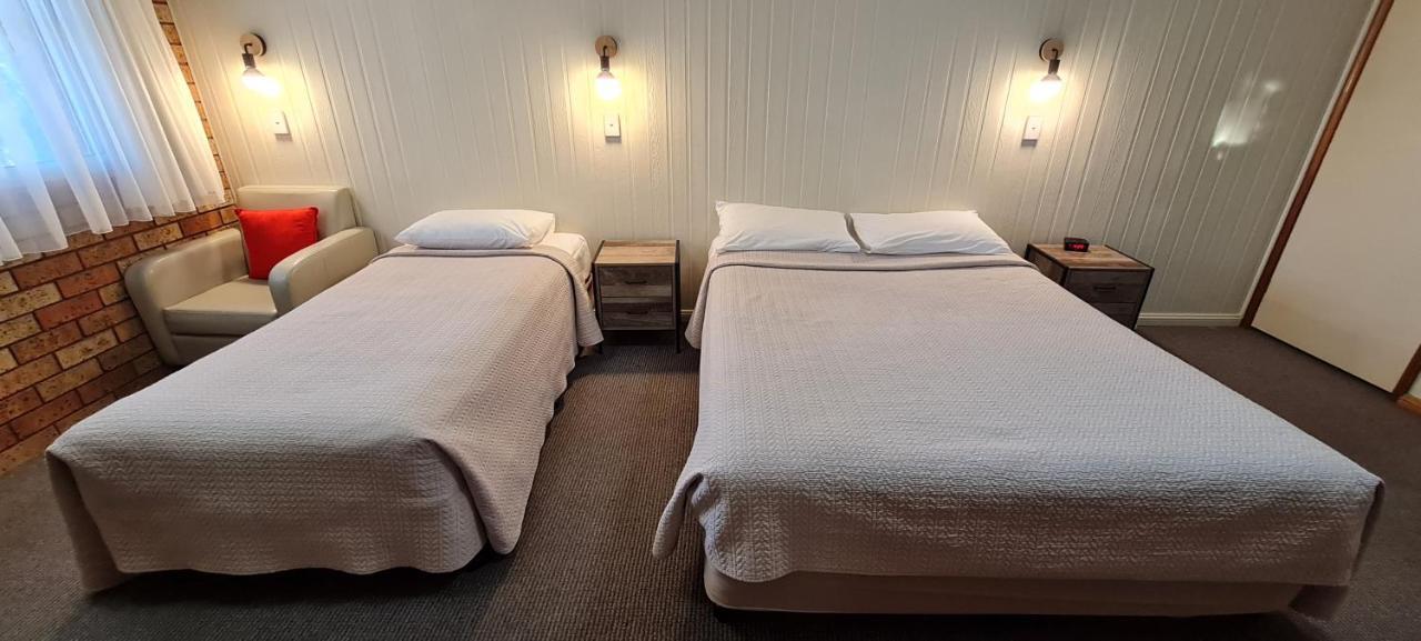Golf Links Motel Тамуорт Экстерьер фото