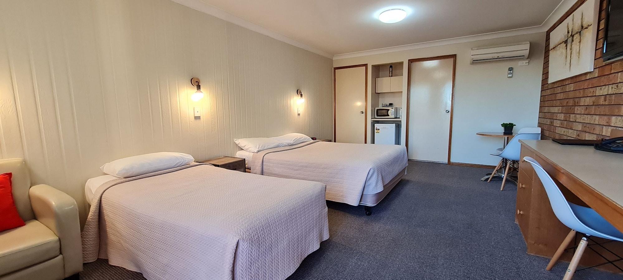 Golf Links Motel Тамуорт Экстерьер фото