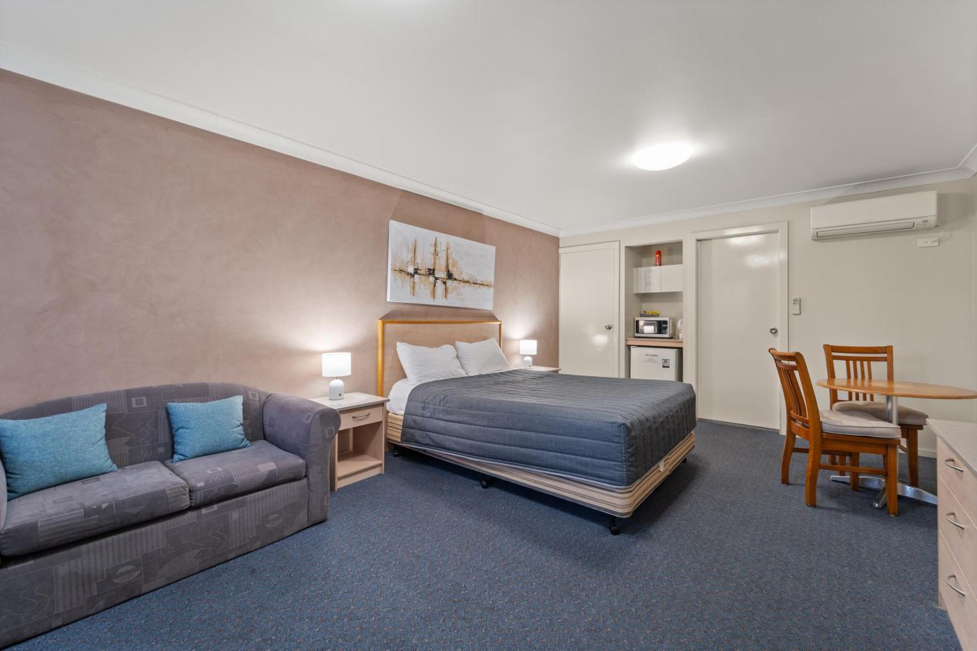 Golf Links Motel Тамуорт Экстерьер фото