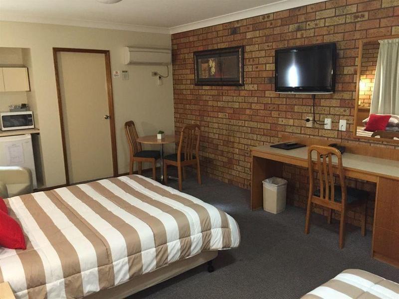 Golf Links Motel Тамуорт Экстерьер фото